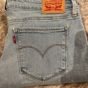 Levi's Classic Denim Women's Jeans